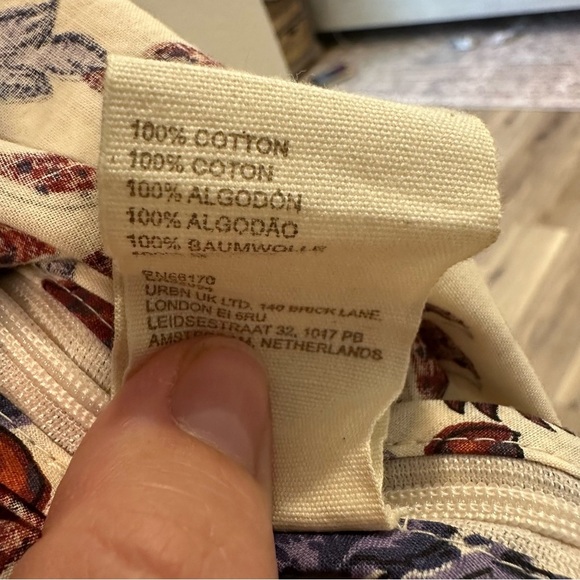 Anthropologie x Let Me Be Tie Strap Muted Floral Peplum Tank Sz Medium - Picture 7 of 10